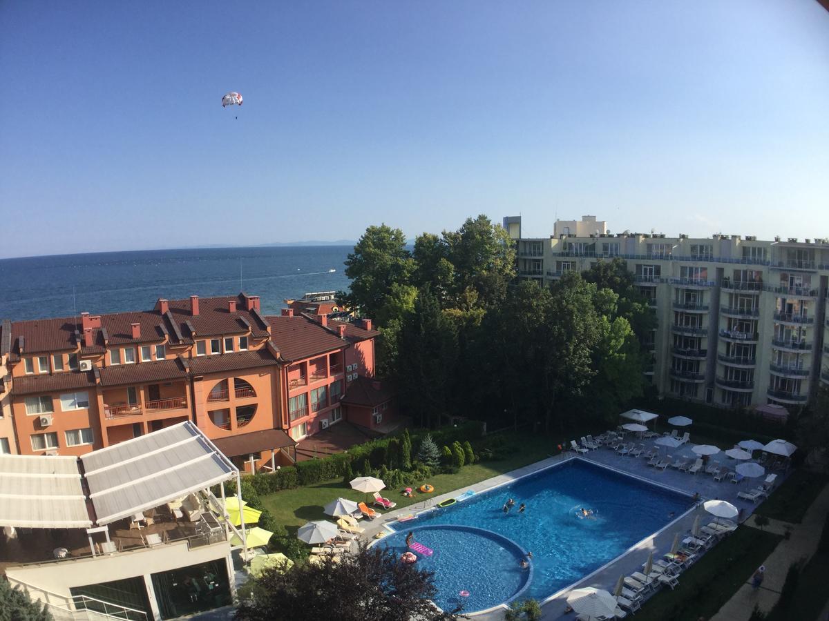 Oasis Suites Apartments And Studios Ravda Exterior foto